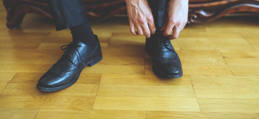 How to Buy Shoes If Your Feet Are Different Sizes